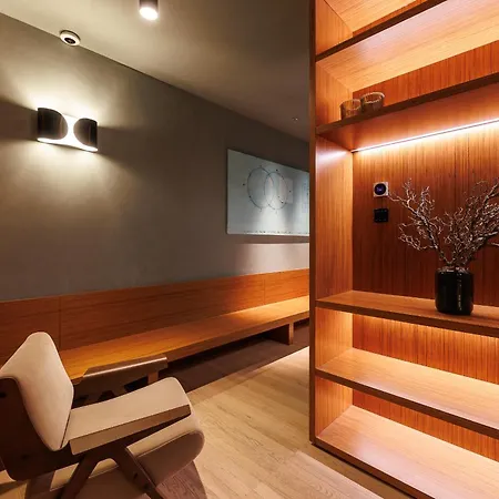 Lanterna Collection