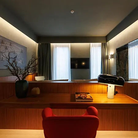 Lanterna Collection * Roma