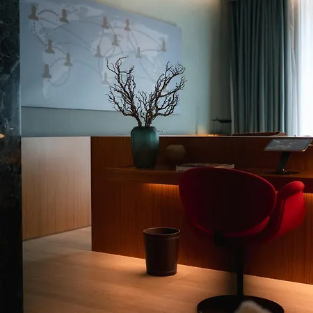 Lanterna Collection